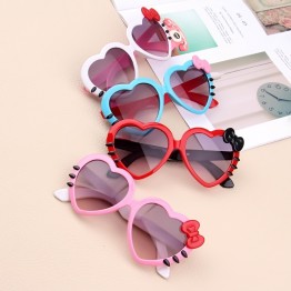 Children Heart Sunglasses Lovely Baby glasses For Boys And Girls Kids Sunglasses Shades For Children UA400